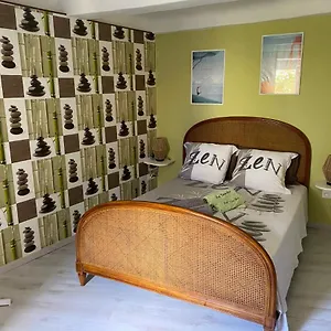  Hébergement de vacances Lou Camillou